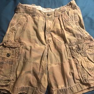 Men’s Hollister cargo shorts